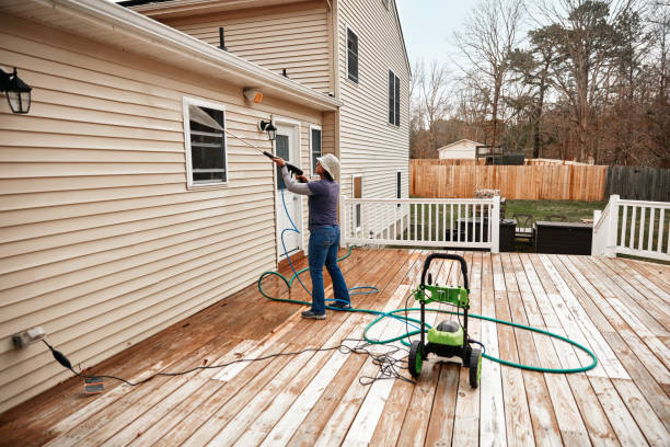 Why Choose Our Certified Pressure Washing Experts for Your Project Needs in Del Rey, CA?