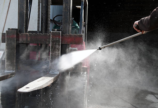Roof Power Washing Services in Del Rey, CA